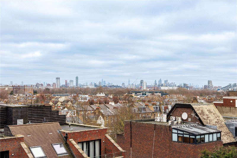 Upper Richmond Road, London, SW15