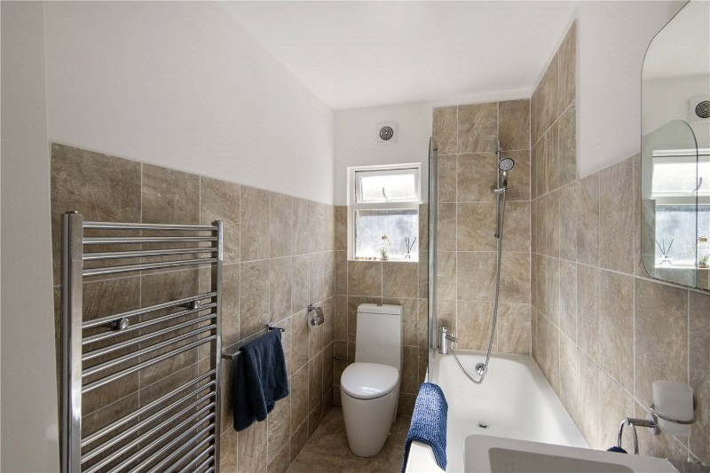 Gleneagle Road, London, SW16