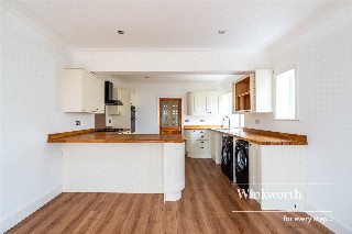 Clingan Road, Bournemouth, Dorset, BH6