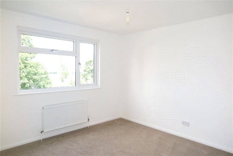 Weydon Lane, Farnham, Surrey, GU9