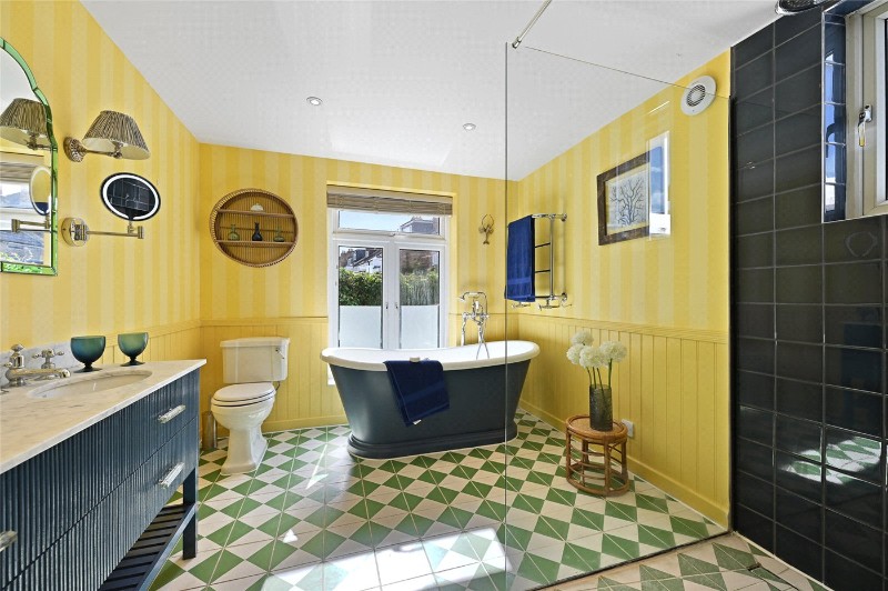 Thornfield Road, Shepherds Bush, London, W12