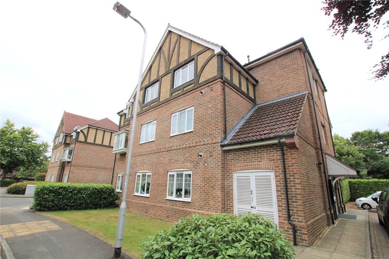 Ashdene Gardens, Reading, Berkshire, RG30