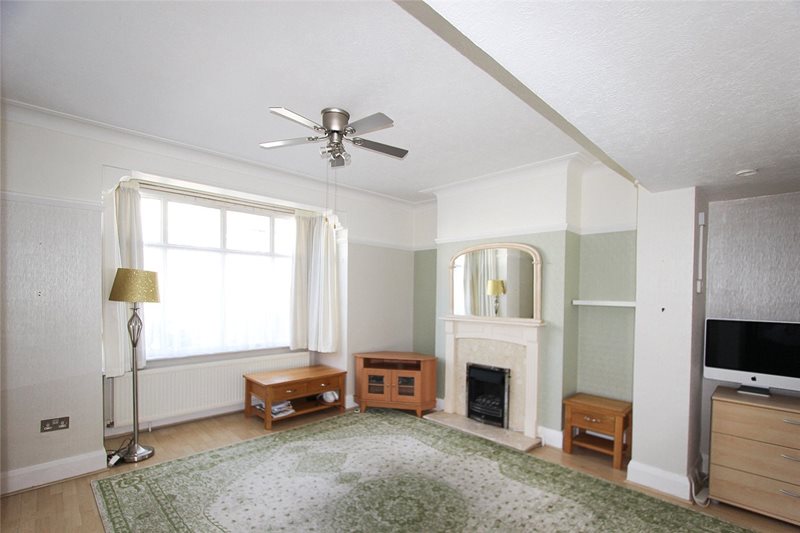 Leighton Avenue, Leigh-on-Sea, Essex, SS9
