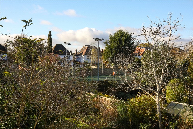 Carbery Avenue, London, W3