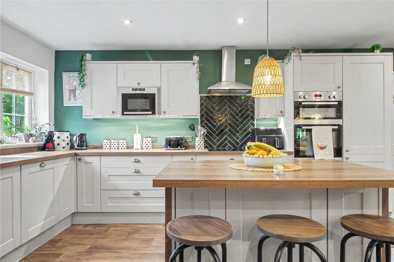 Walnut Hill, Surlingham, Norwich, Norfolk, NR14