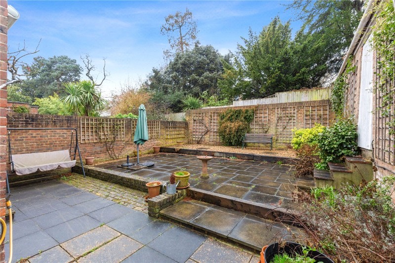 Whitefield Close, London, SW15