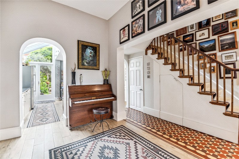 Amerland Road, Putney, SW18