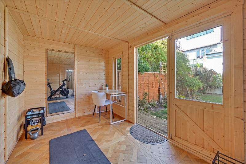 Liddell Gardens, London, NW10