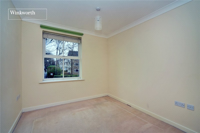 Overton Road, Sutton, SM2