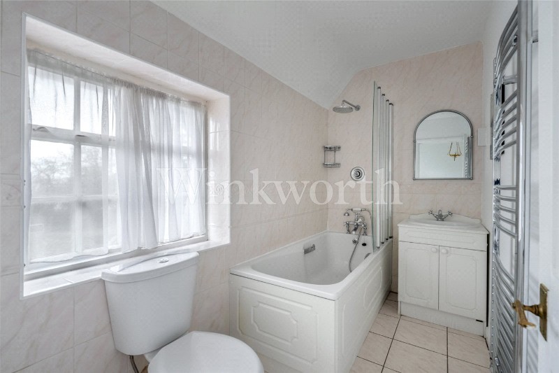 Childs Way, London, NW11