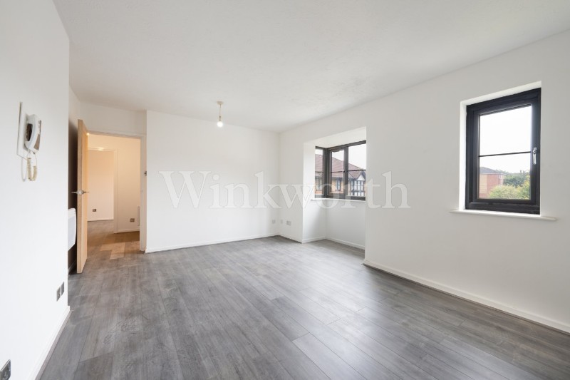 Woodvale Way, London, NW11