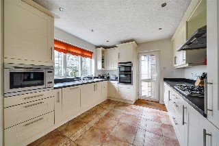 Millstream Rise, Romsey, Hampshire, SO51