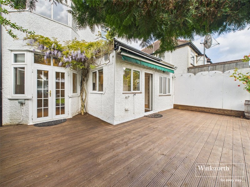 Great North Way, Hendon, London, NW4