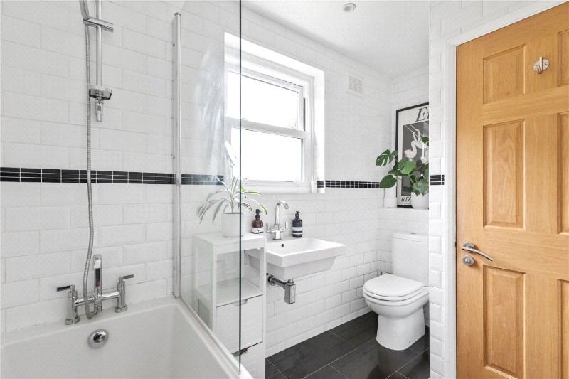 Avenell Road, London, N5