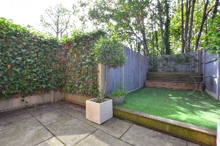 Holly Bush Row, Dermody Road, Hither Green, London, SE13