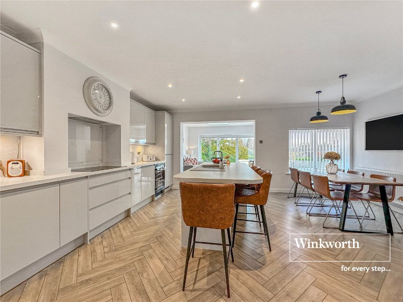 Mags Barrow, West Parley, Ferndown, Dorset, BH22