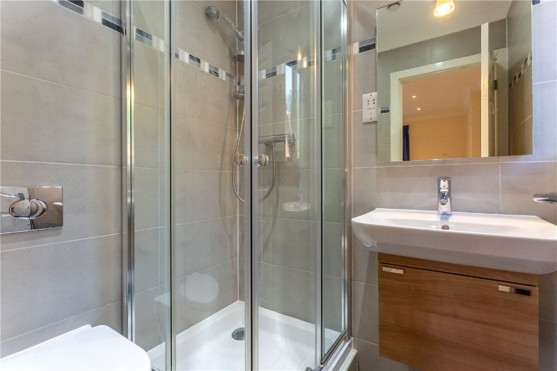 Lakeside Drive, Chobham, GU24