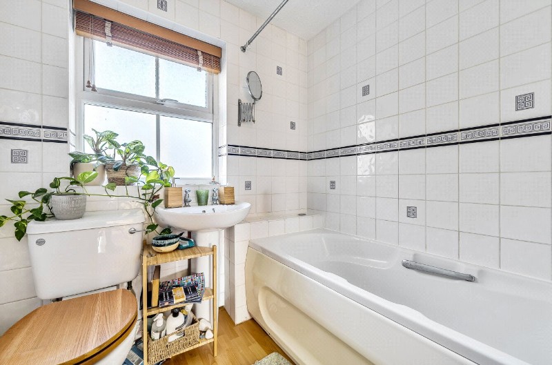 Withy Close, Romsey, Hampshire, SO51