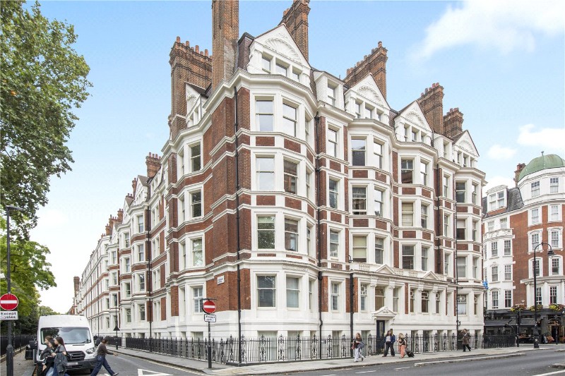 Ridgmount Gardens, London, WC1E