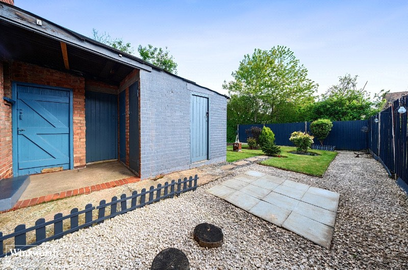 Queen Mary Avenue, Basingstoke, Hampshire, RG21