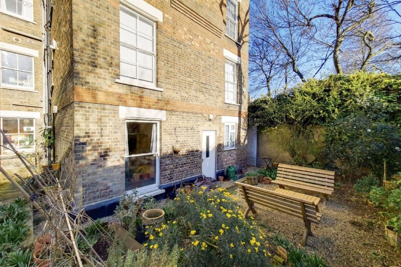 Thane Villas, London, N7