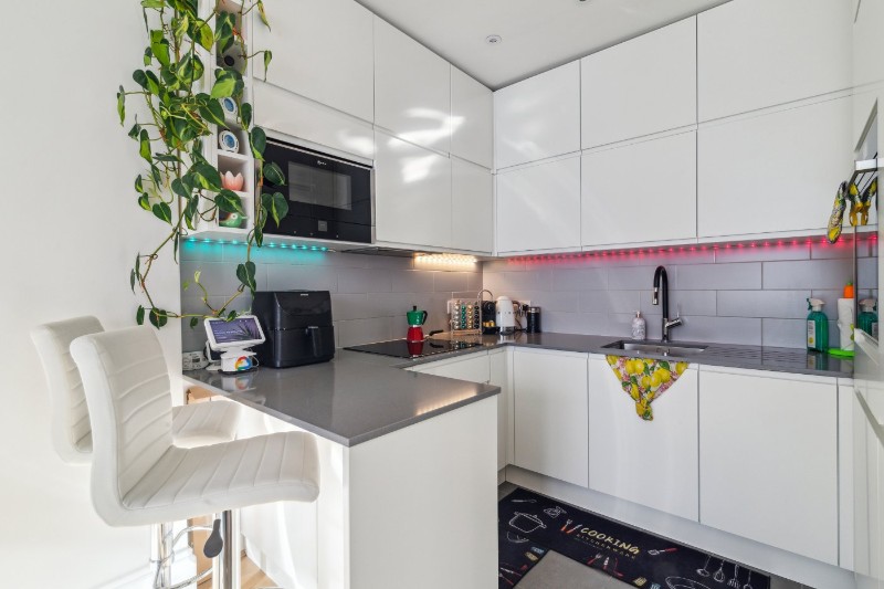 Gloucester Terrace, Bayswater, W2
