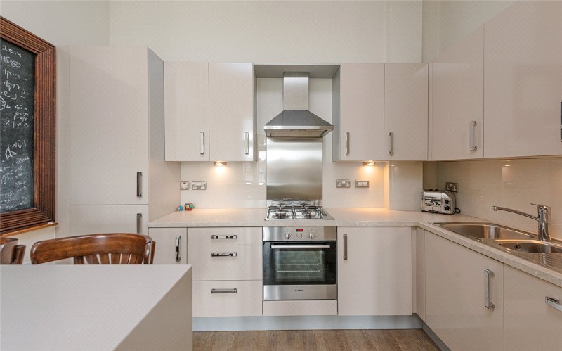 Glengall Road, London, NW6