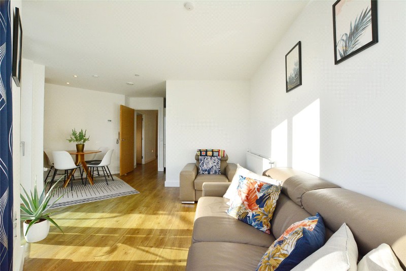 Loampit Vale, London, SE13