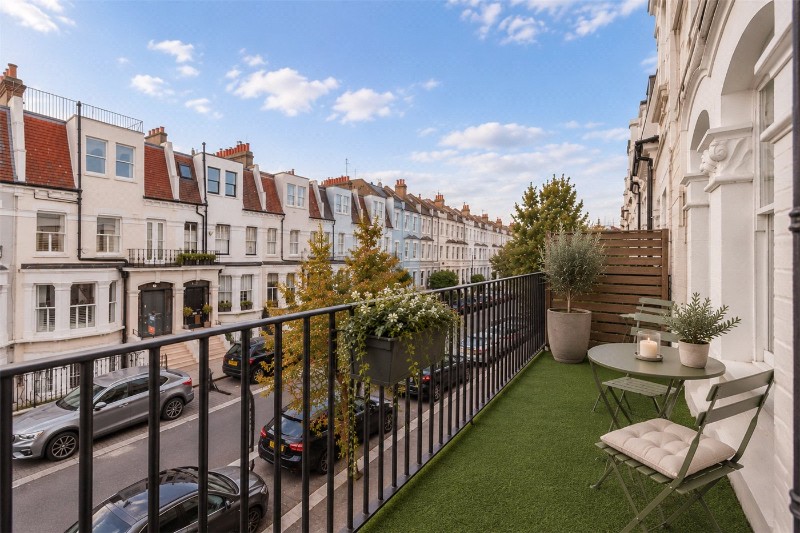 Rostrevor Road, London, SW6