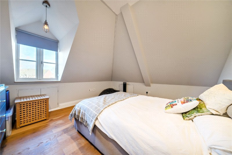 Fullers Road, Rowledge, Farnham, Surrey, GU10