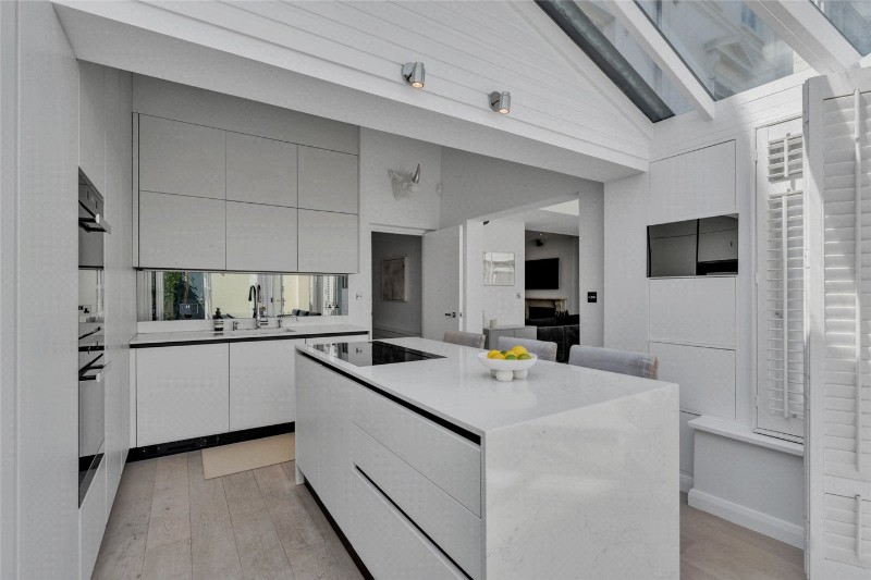 Blomfield Road, London, W9