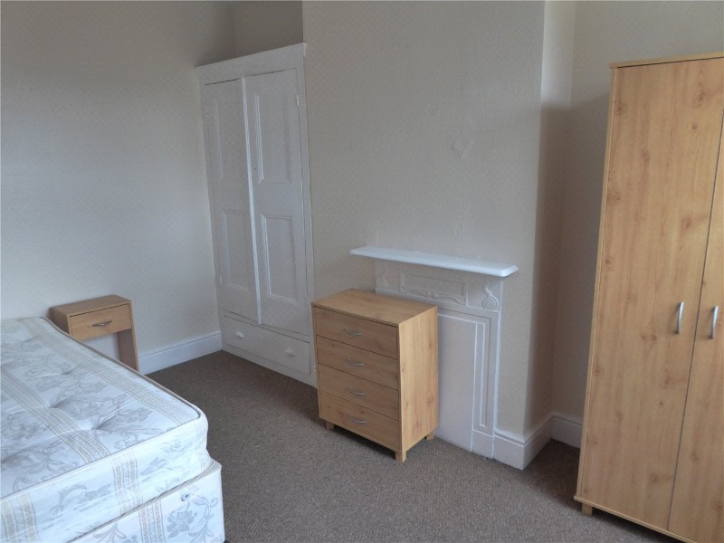 Adams Avenue, Abington, Northampton, NN1