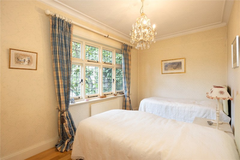 Westmead, London, SW15