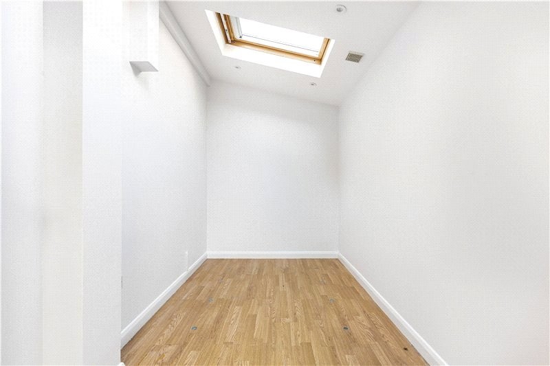 Lowther Road, Barnes, London, SW13