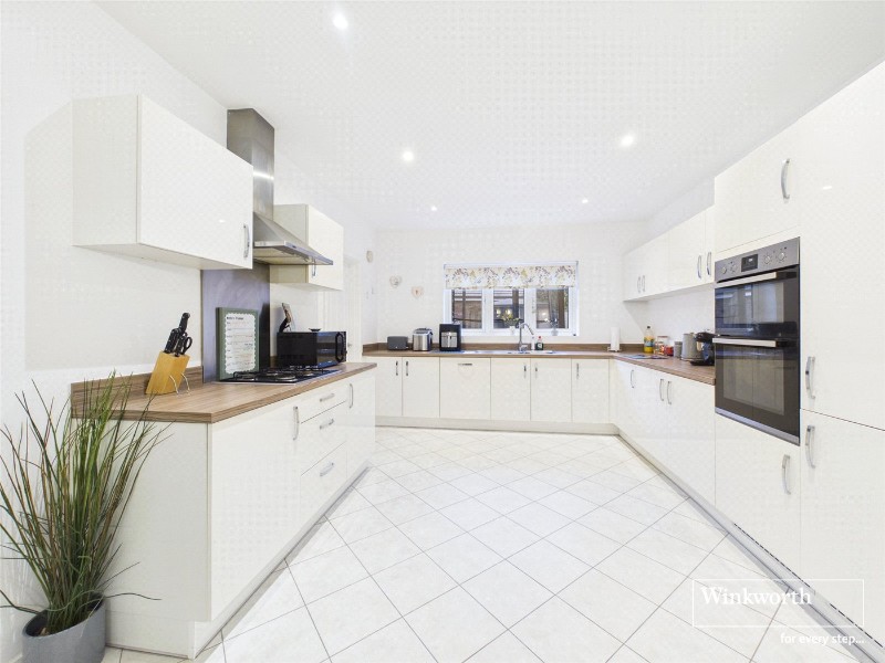 Honor Avenue, Burghfield Common, Reading, Berkshire, RG7