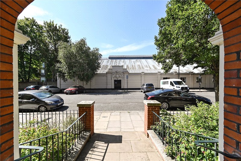 Delaware Road, London, W9