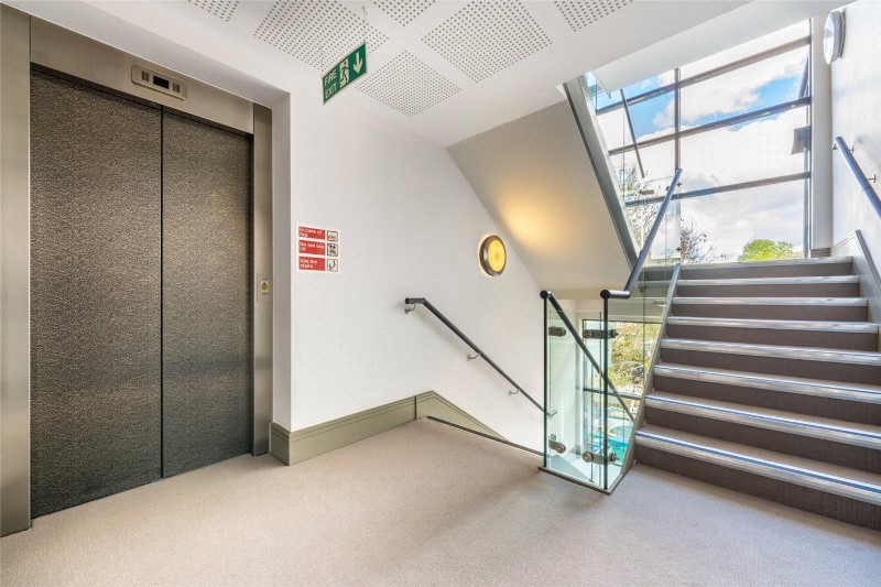 Searle House, Cecil Grove, St John's Wood, London, NW8