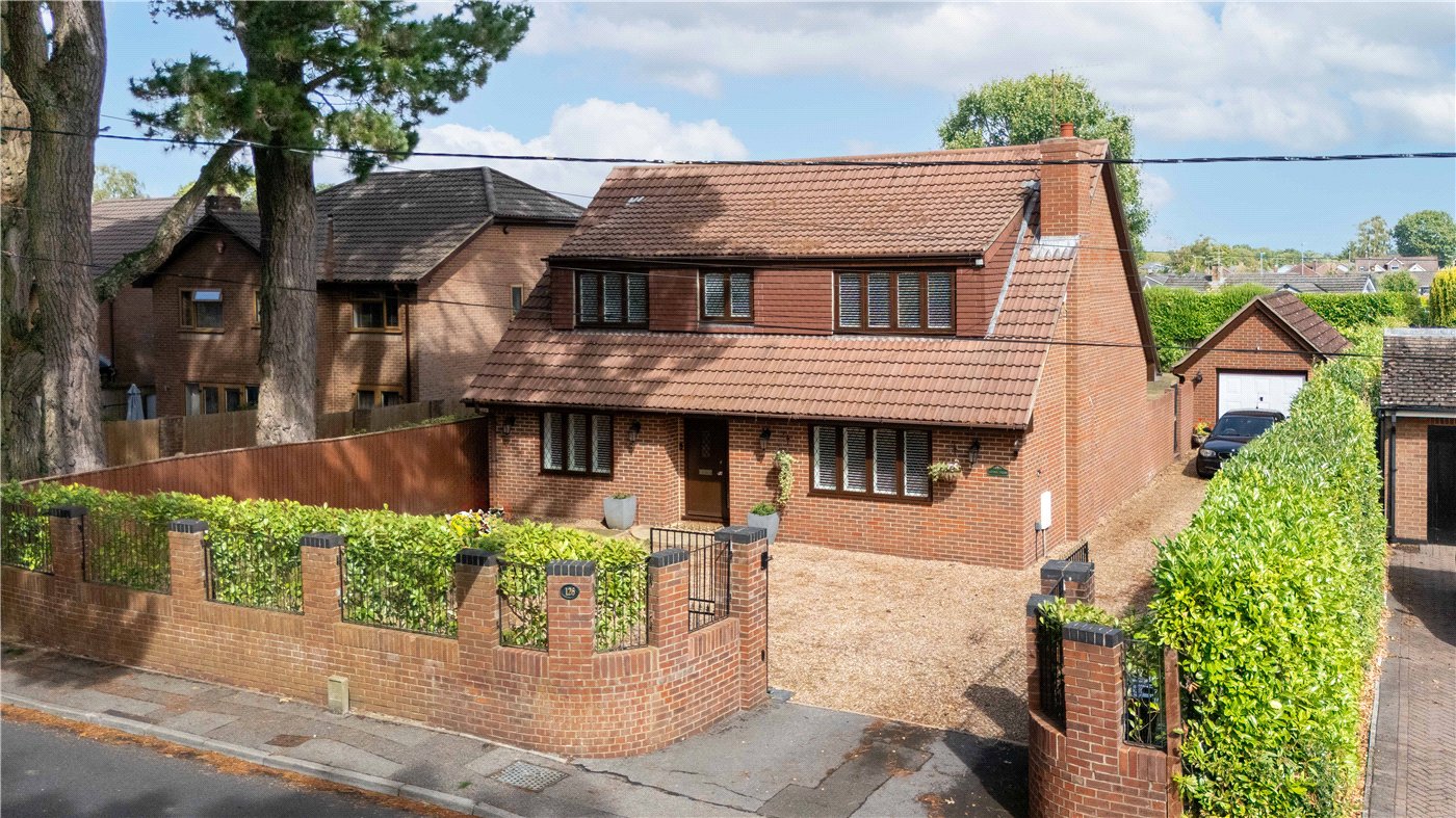 Springdale Road, Corfe Mullen, Wimborne, Dorset, BH21