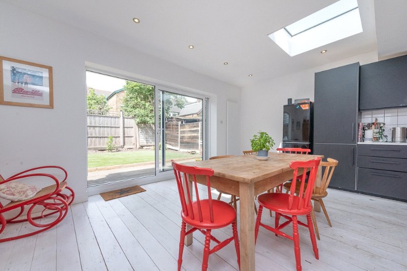 Sellons Avenue, London, NW10