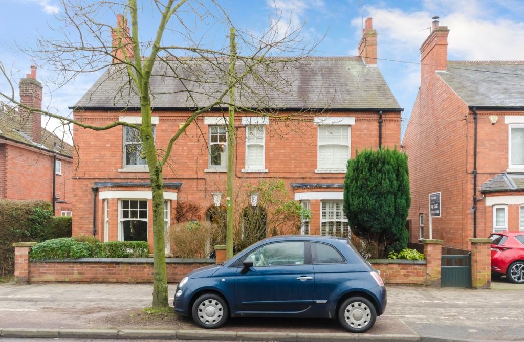 4 bedroom property for sale in London Road, New Balderton, Newark, NG24