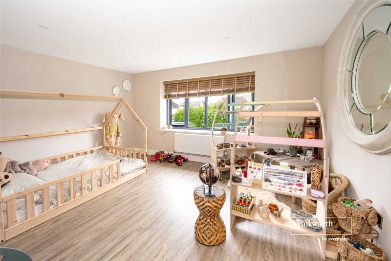 Hynesbury Road, Friars Cliff, Christchurch, BH23