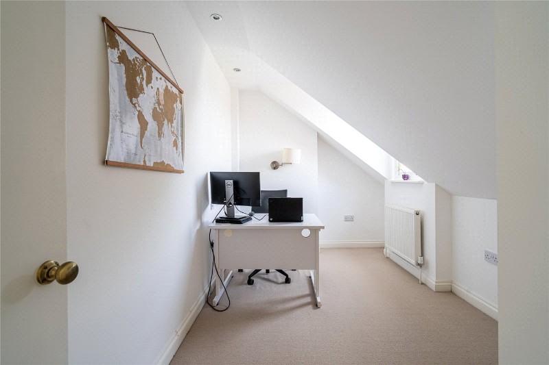 Heybridge Avenue, London, SW16