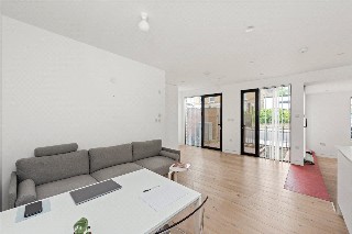 Eade Road, London, N4