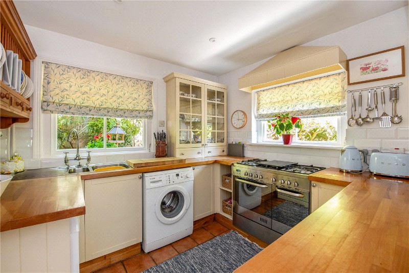 Oak Cottages, Fyning Lane, Rogate, Petersfield, GU31