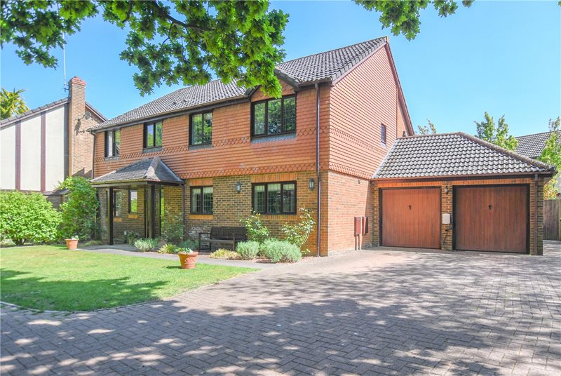 Matthews Chase, Binfield, Bracknell, Berkshire, RG42