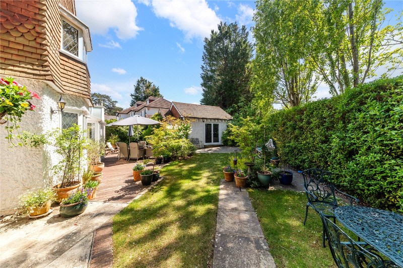 Rose Walk, Purley, CR8