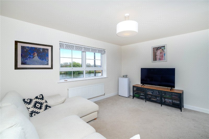 Bates Close, Bourne, Lincolnshire, PE10