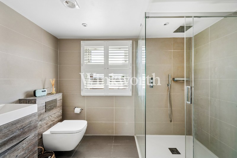 Berwick Road, London, N22