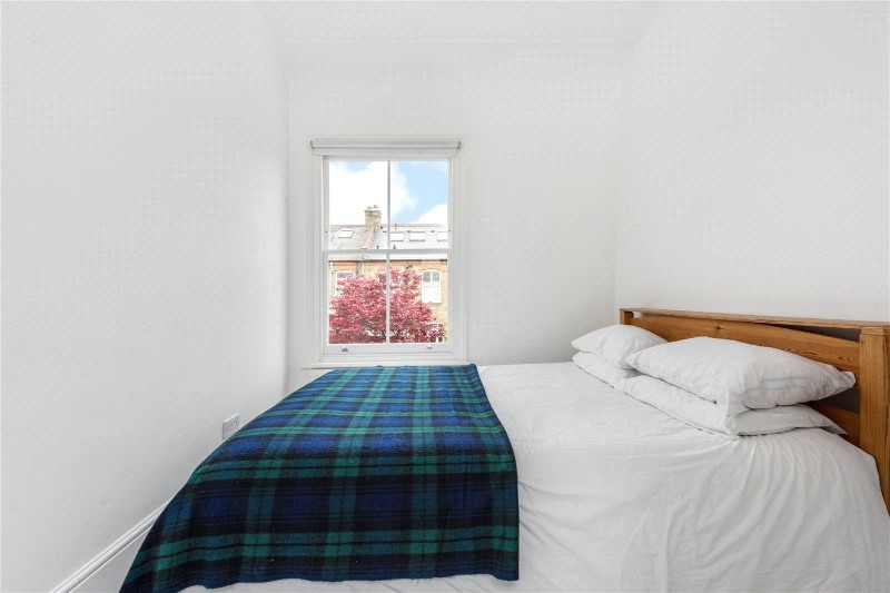 Hewitt Avenue, London, N22
