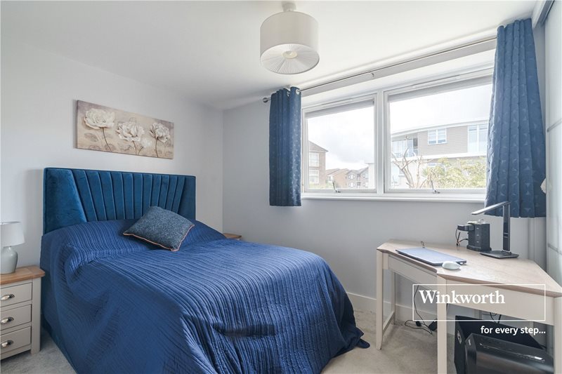 Warren Edge Close, Bournemouth, Dorset, BH6